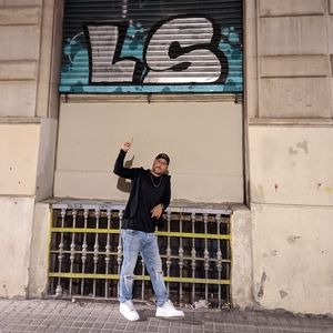 Meet your Posher, Lee